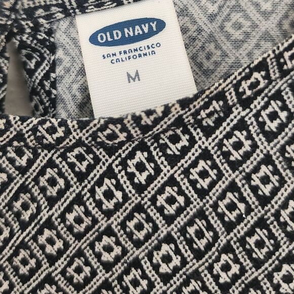 OLD NAVY women's tank top, Size M, black/white, loose fitting - Picture 2 of 3